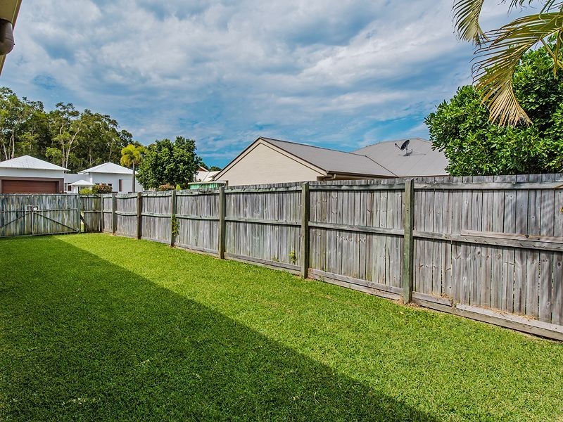 5 Veerings Crescent, Twin Waters QLD 4564