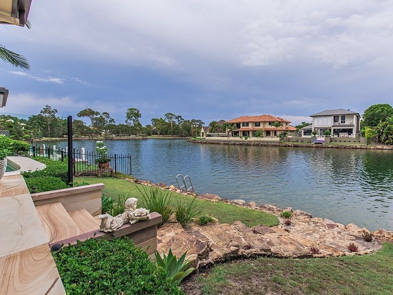 9 Mariner Place, Twin Waters QLD 4564
