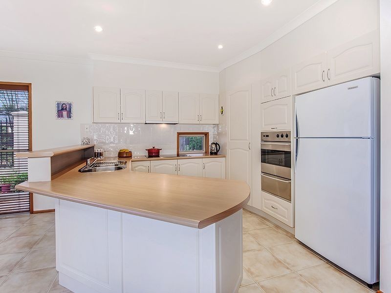 9 Mariner Place, Twin Waters QLD 4564