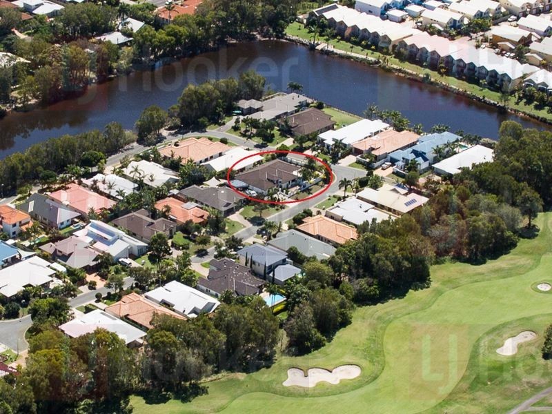 13 Pampling Place, Twin Waters QLD 4564