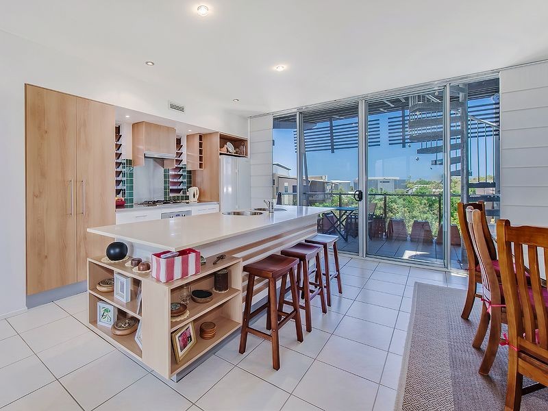 135/80 North Shore Road, Twin Waters QLD 4564
