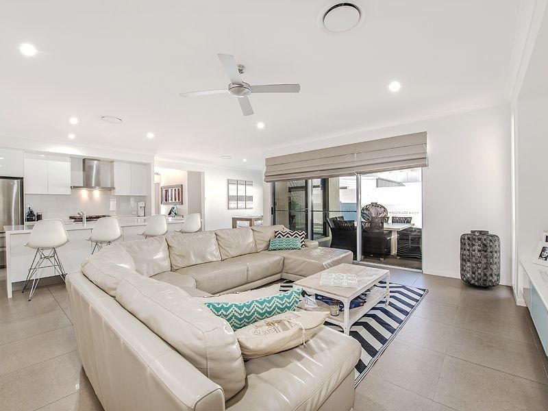 45 Ameen Circuit, Twin Waters QLD 4564