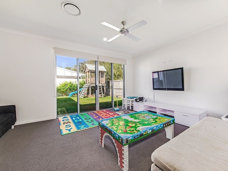 45 Ameen Circuit, Twin Waters QLD 4564