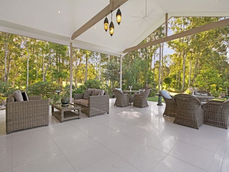 8 Hetherington Drive, Twin Waters QLD 4564