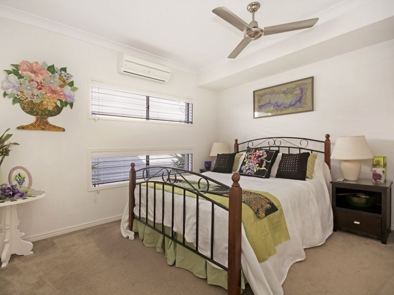 8 Hetherington Drive, Twin Waters QLD 4564