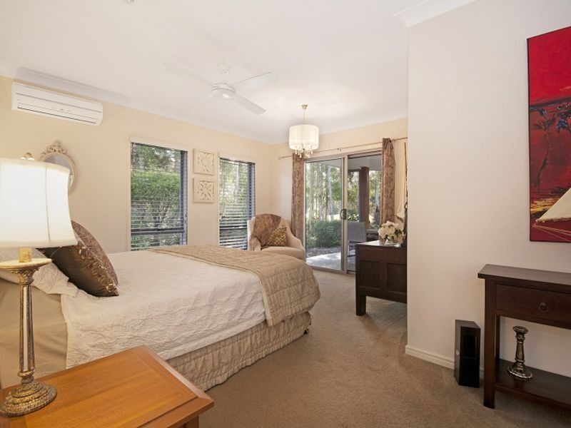 8 Hetherington Drive, Twin Waters QLD 4564