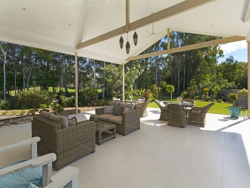 8 Hetherington Drive, Twin Waters QLD 4564