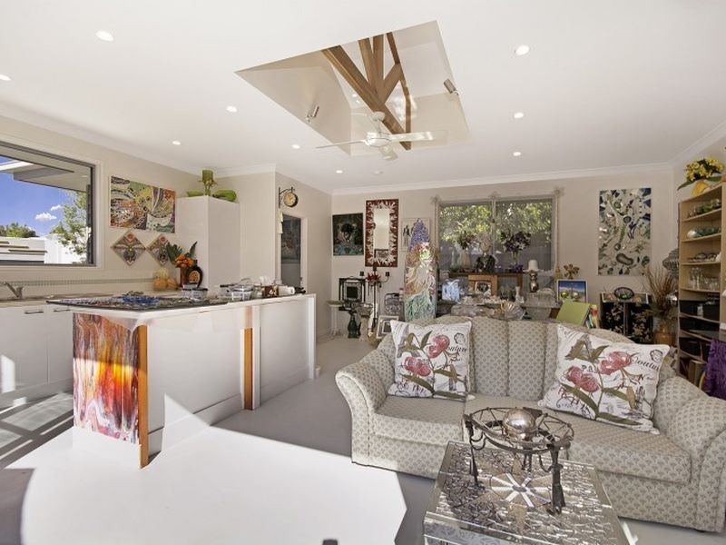 8 Hetherington Drive, Twin Waters QLD 4564