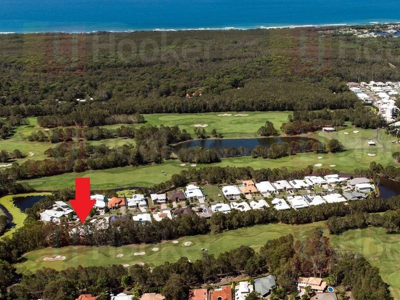 8 Hetherington Drive, Twin Waters QLD 4564