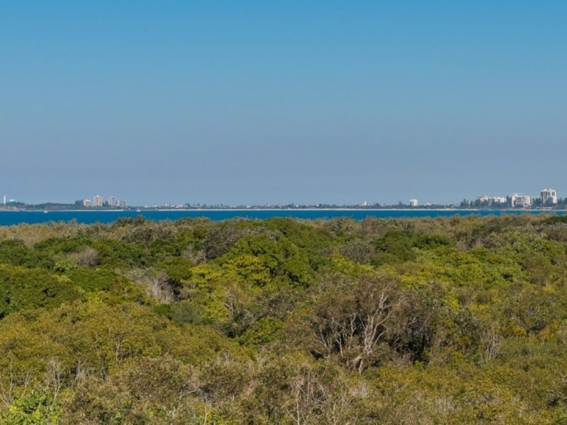 126/80 North Shore Road, Twin Waters QLD 4564