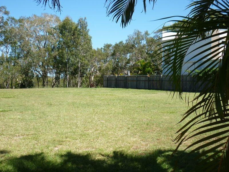 6 River Edge Court, Twin Waters QLD 4564