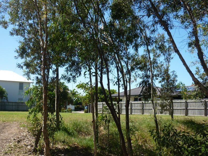6 River Edge Court, Twin Waters QLD 4564