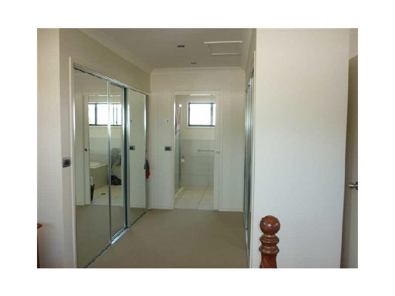 24 Barcoola Place, Twin Waters QLD 4564