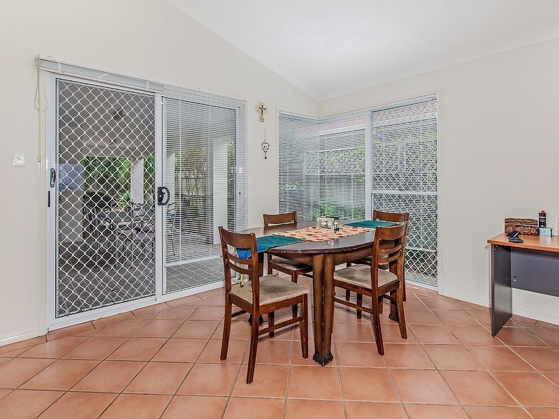 10 Fantail Place, Twin Waters QLD 4564