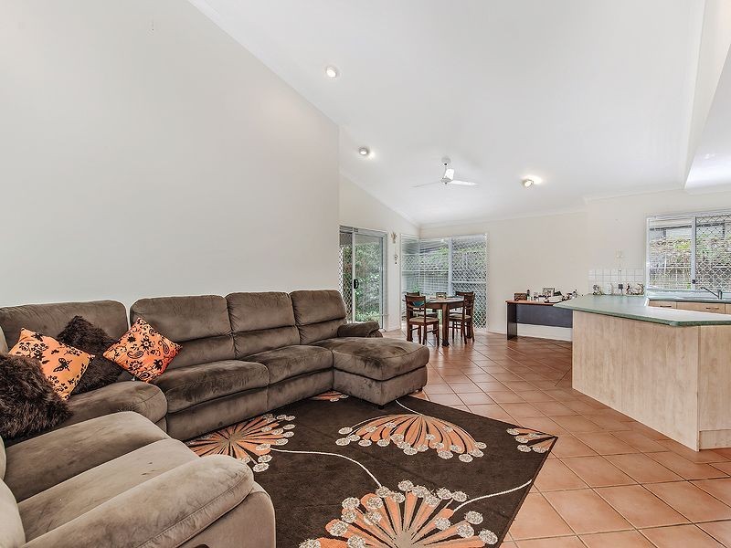 10 Fantail Place, Twin Waters QLD 4564