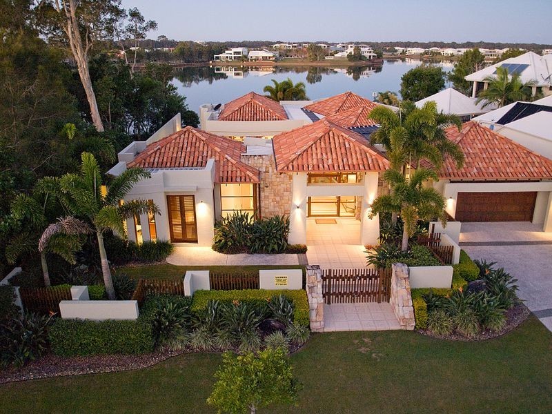 11 Karinya Place, Twin Waters QLD 4564