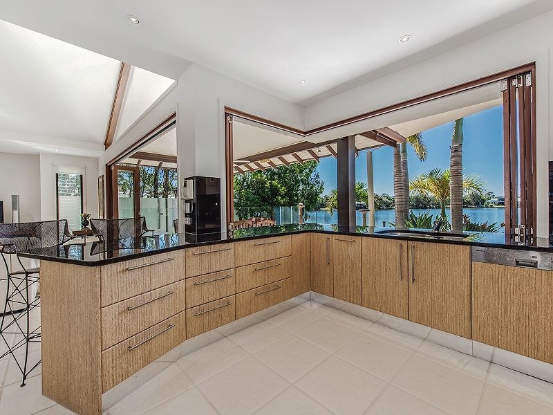 11 Karinya Place, Twin Waters QLD 4564