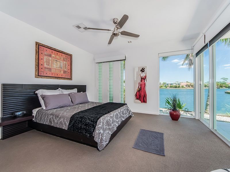 8 Waterfront Court, Twin Waters QLD 4564