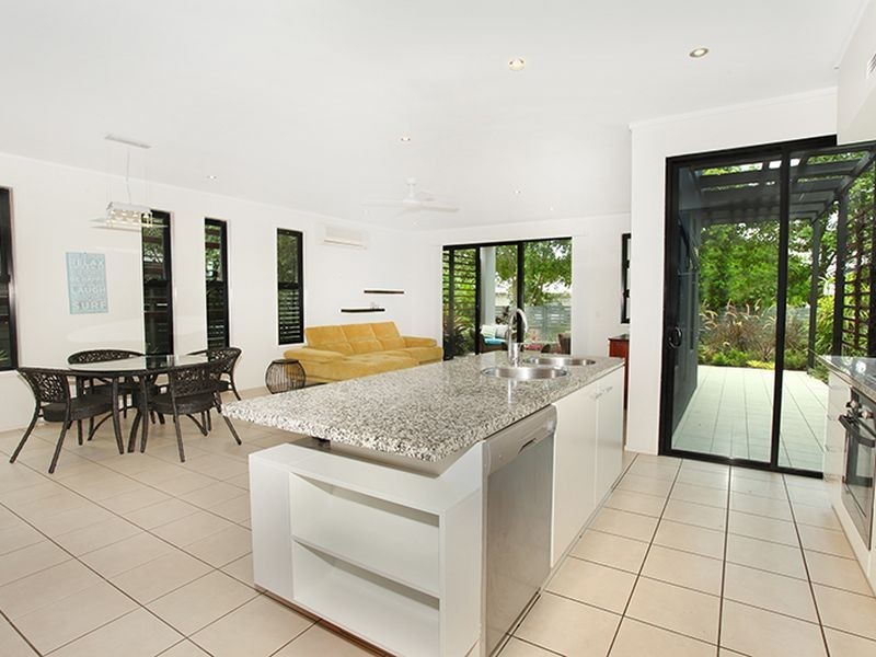 25/20 Baywater Drive, Twin Waters QLD 4564