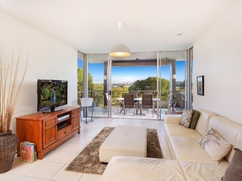 124/80 North Shore Road, Twin Waters QLD 4564
