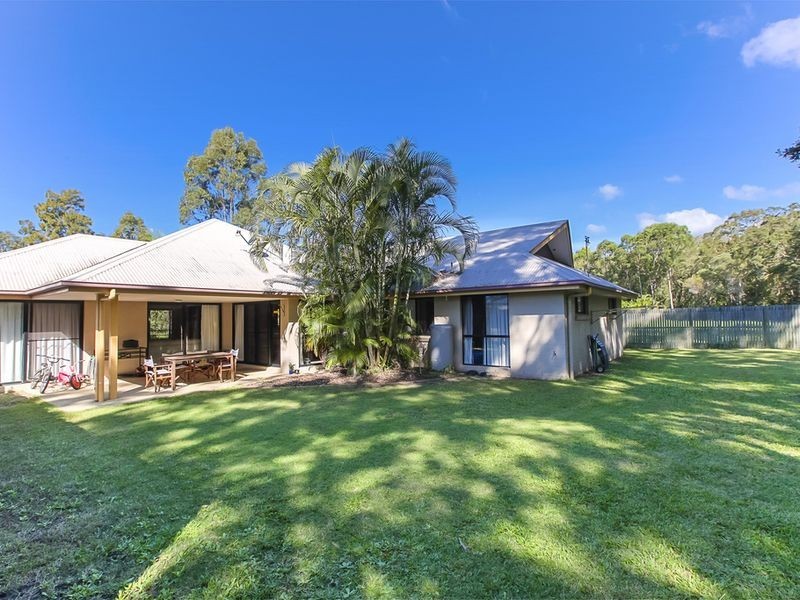 21 Stillwater Drive, Twin Waters QLD 4564