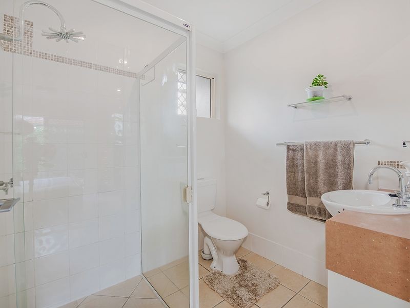 4 Tassel Place, Twin Waters QLD 4564