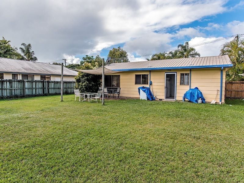 21 Kumbar Street, Pacific Paradise QLD 4564
