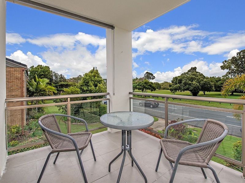 4/353 Bradman Avenue, Maroochydore QLD 4558