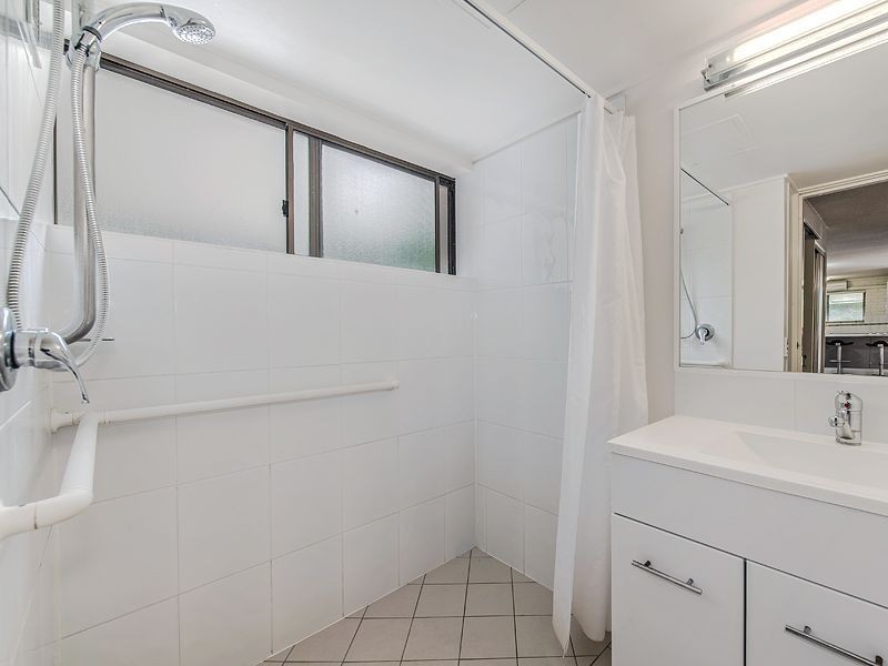 4/353 Bradman Avenue, Maroochydore QLD 4558