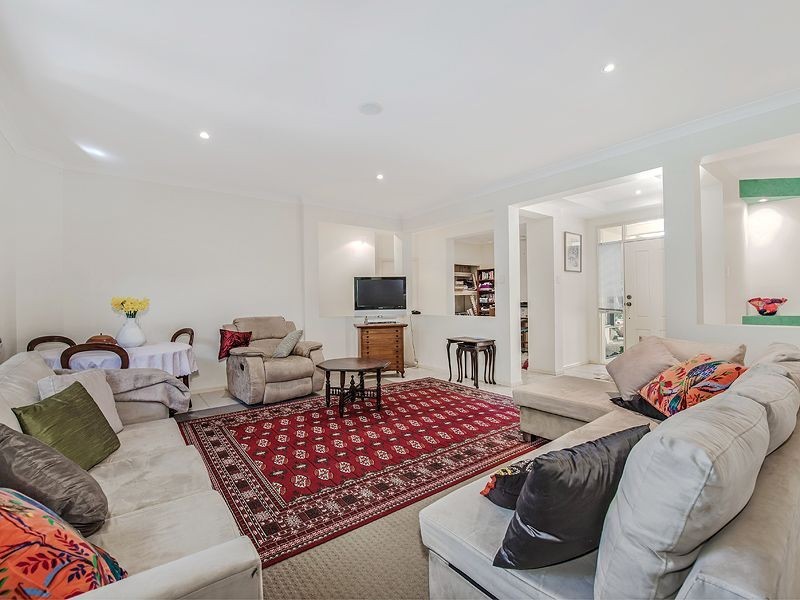 20 Baker Finch Place, Twin Waters QLD 4564