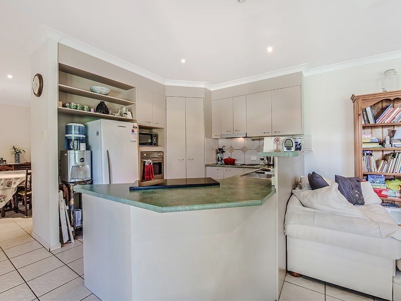 20 Baker Finch Place, Twin Waters QLD 4564