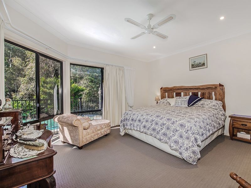 20 Baker Finch Place, Twin Waters QLD 4564