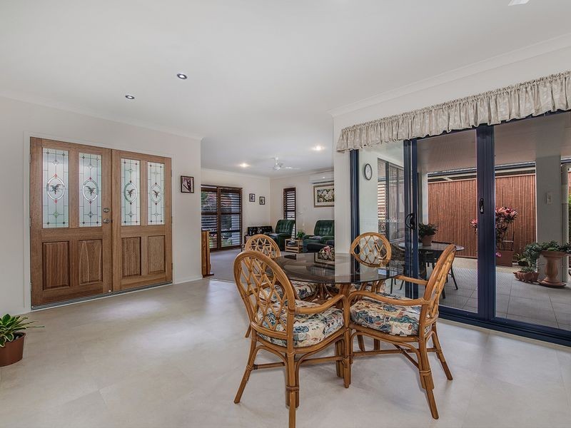 13 Fantail Place, Twin Waters QLD 4564