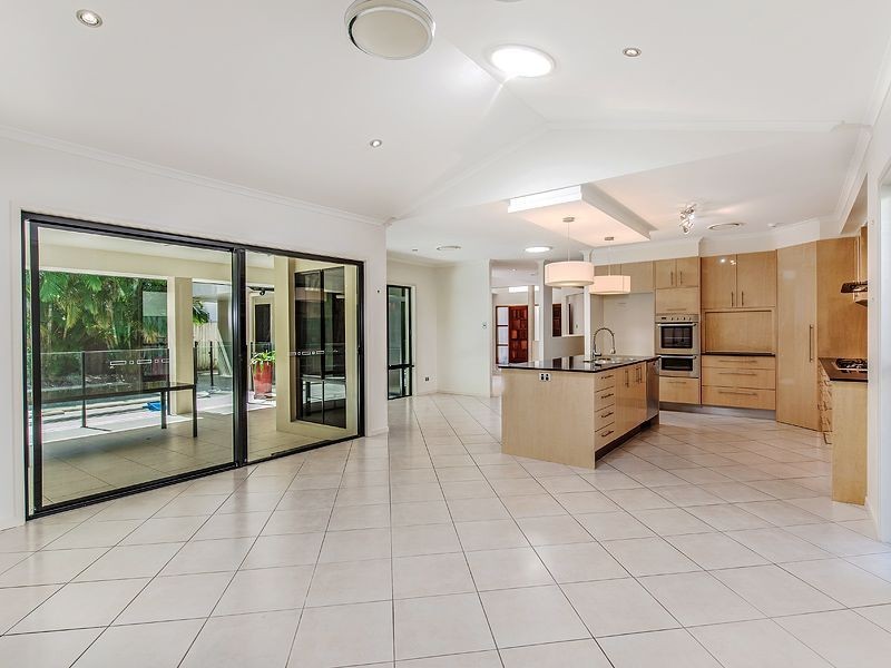 24 Hetherington Drive, Twin Waters QLD 4564