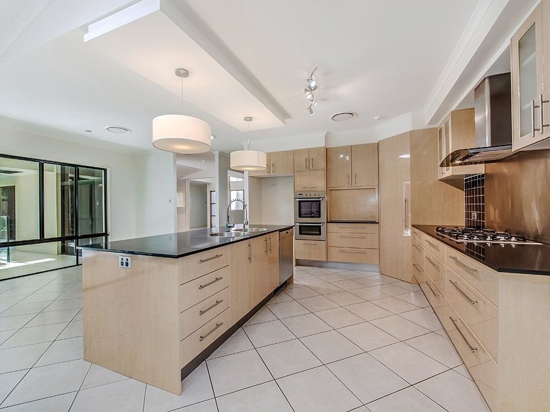 24 Hetherington Drive, Twin Waters QLD 4564