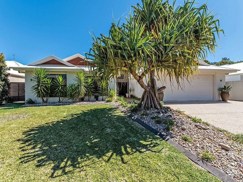 24 Hetherington Drive, Twin Waters QLD 4564