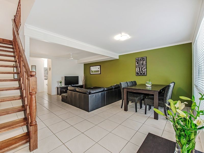 4/11 Kowonga Street, Pacific Paradise QLD 4564