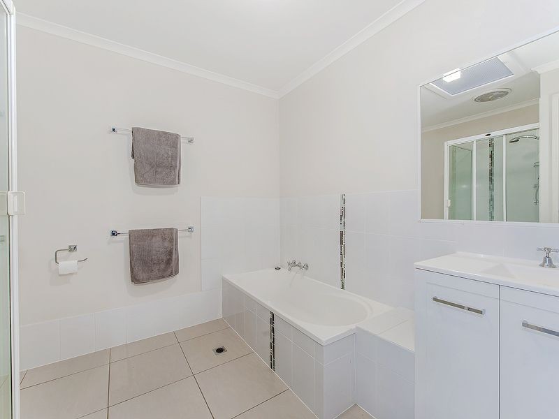 4/11 Kowonga Street, Pacific Paradise QLD 4564