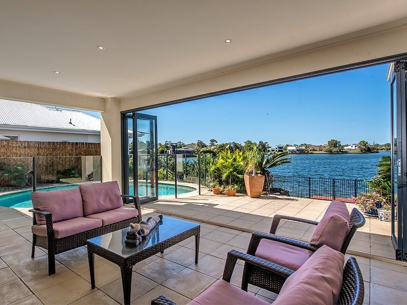 7 Karinya Place, Twin Waters QLD 4564