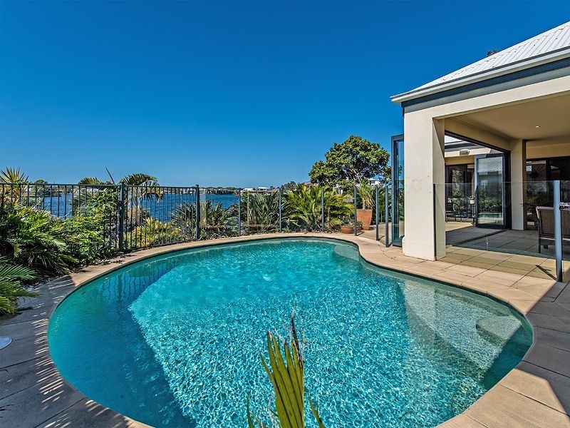 7 Karinya Place, Twin Waters QLD 4564