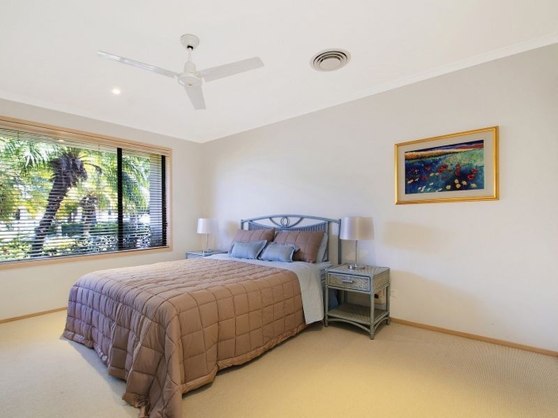 7 Karinya Place, Twin Waters QLD 4564
