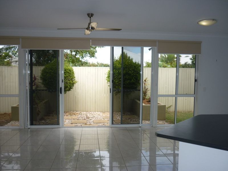 6 Oyster Court, Twin Waters QLD 4564