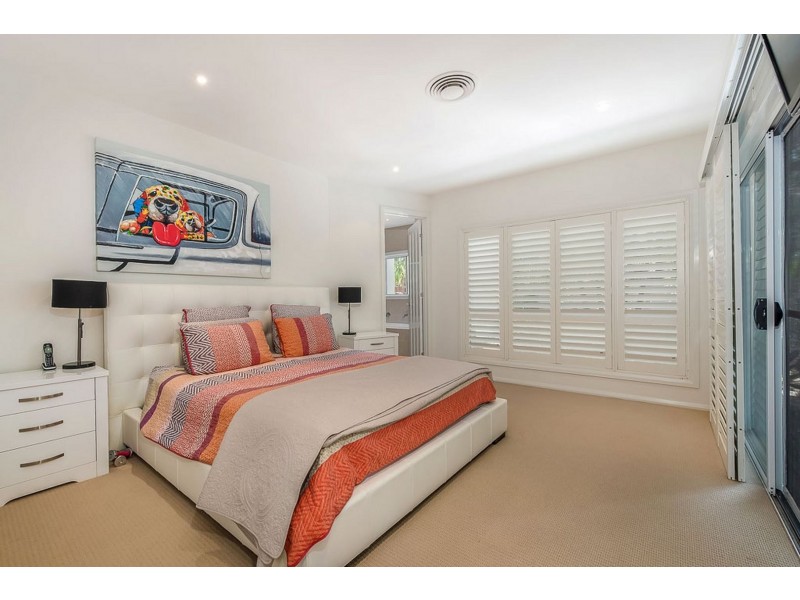 2 Undanbi Lane, Twin Waters QLD 4564