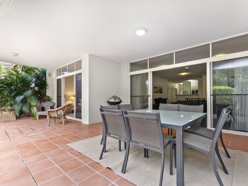 2/179 Ocean Drive, Twin Waters QLD 4564