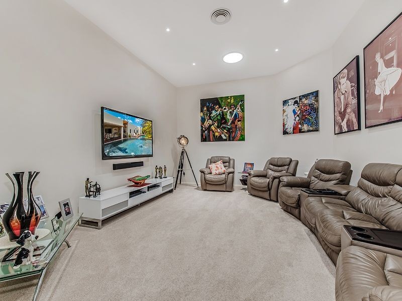 1 Toombra Lane, Twin Waters QLD 4564