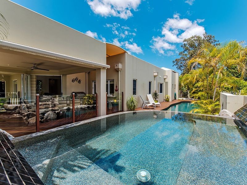 1 Toombra Lane, Twin Waters QLD 4564