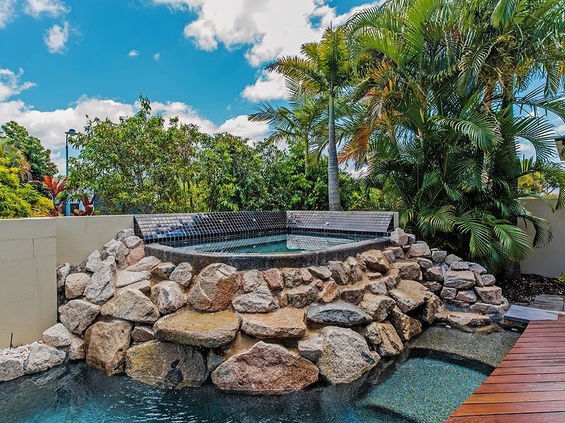 1 Toombra Lane, Twin Waters QLD 4564