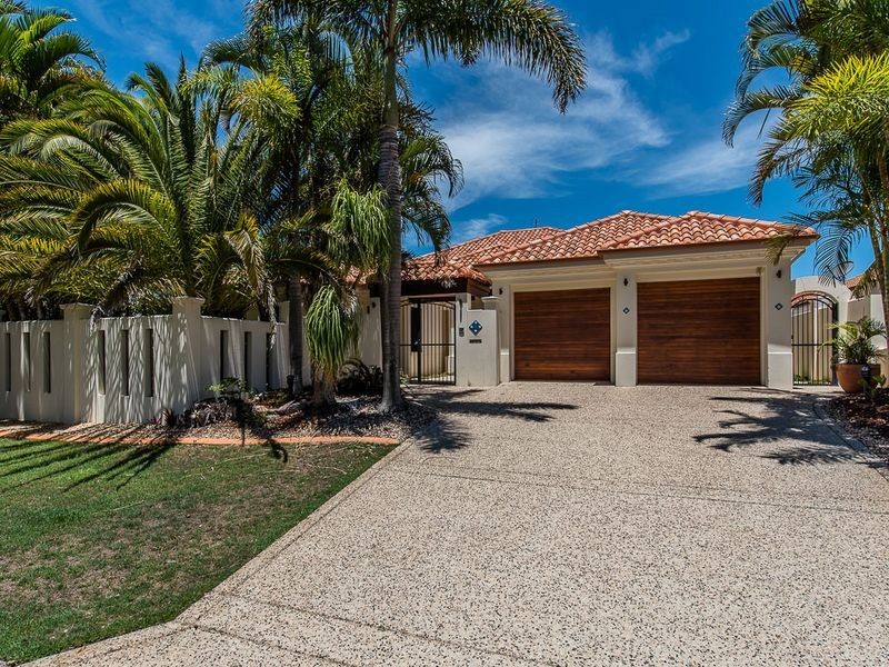 6 Mainsail Place, Twin Waters QLD 4564