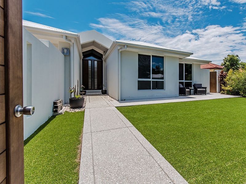 35 Anchorage Circuit, Twin Waters QLD 4564