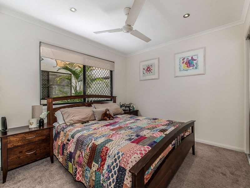 5 Pampling Place, Twin Waters QLD 4564
